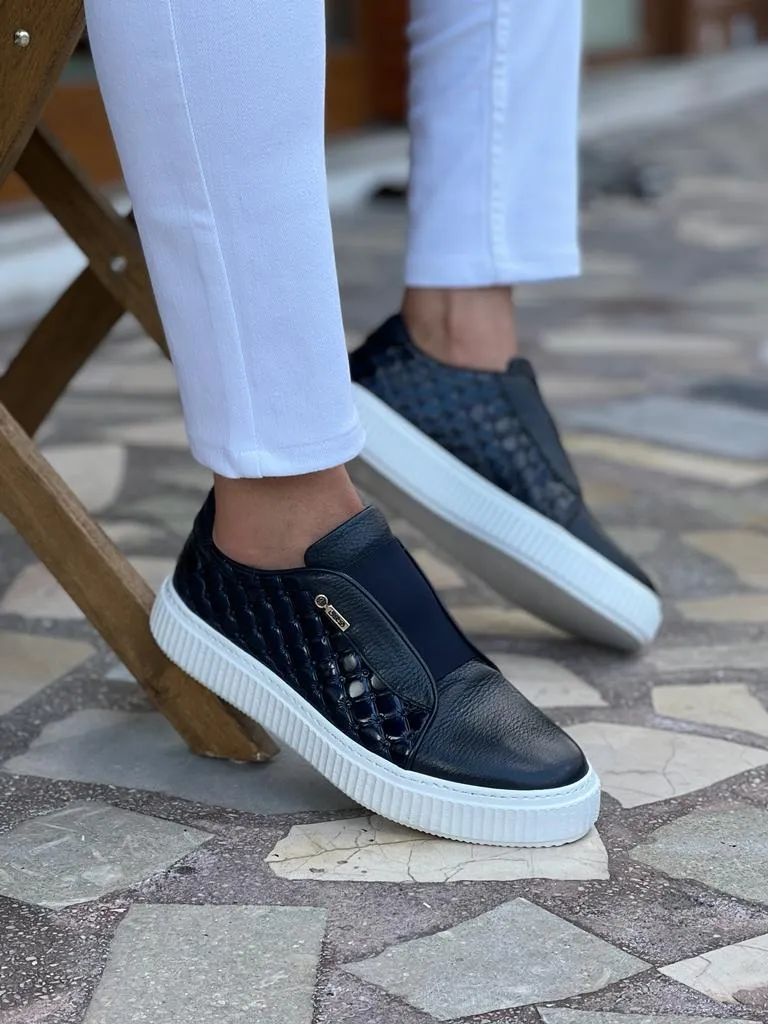Apollo Black Sneakers