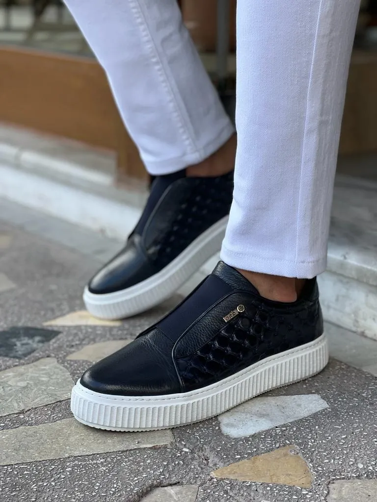 Apollo Black Sneakers