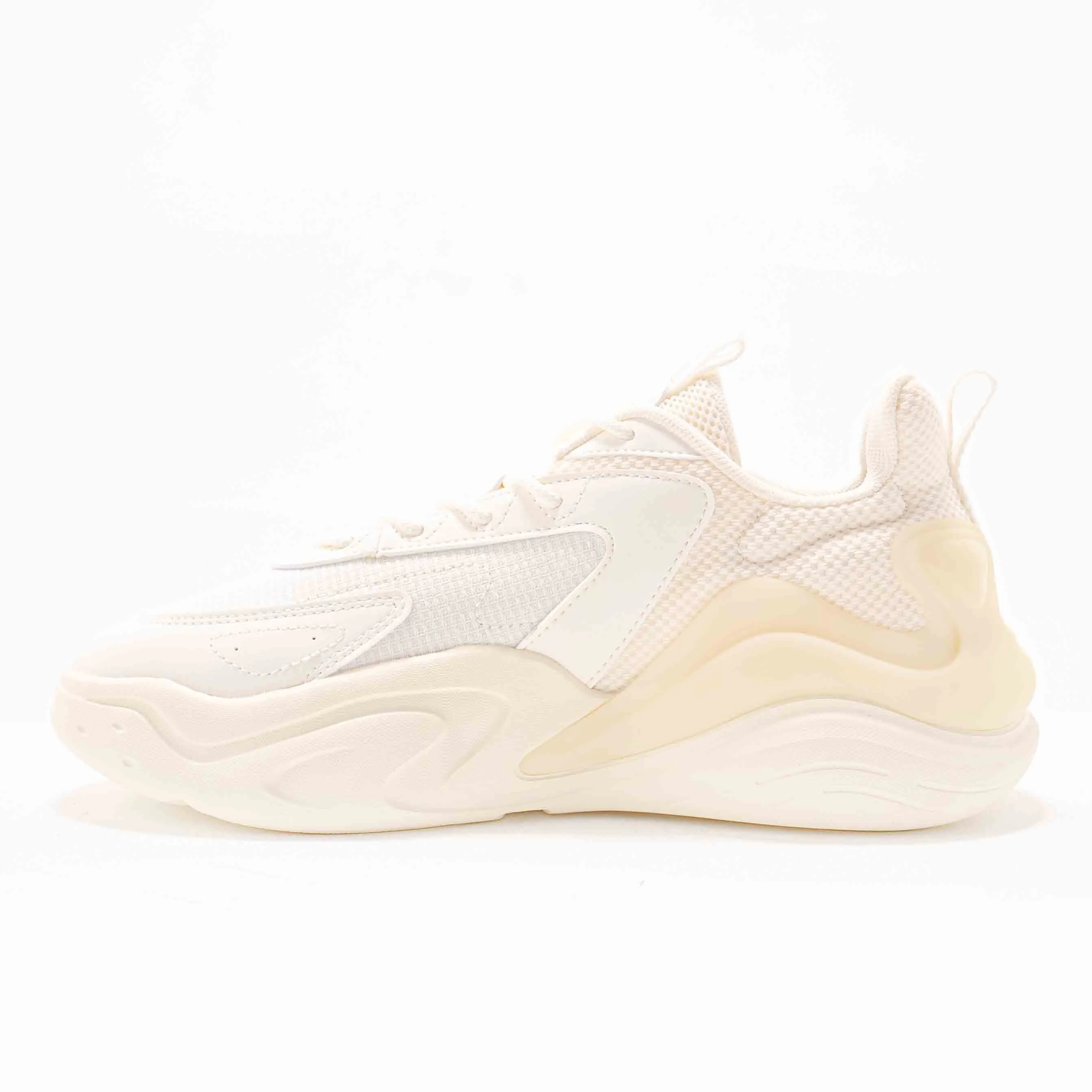 CASUAL SHOES