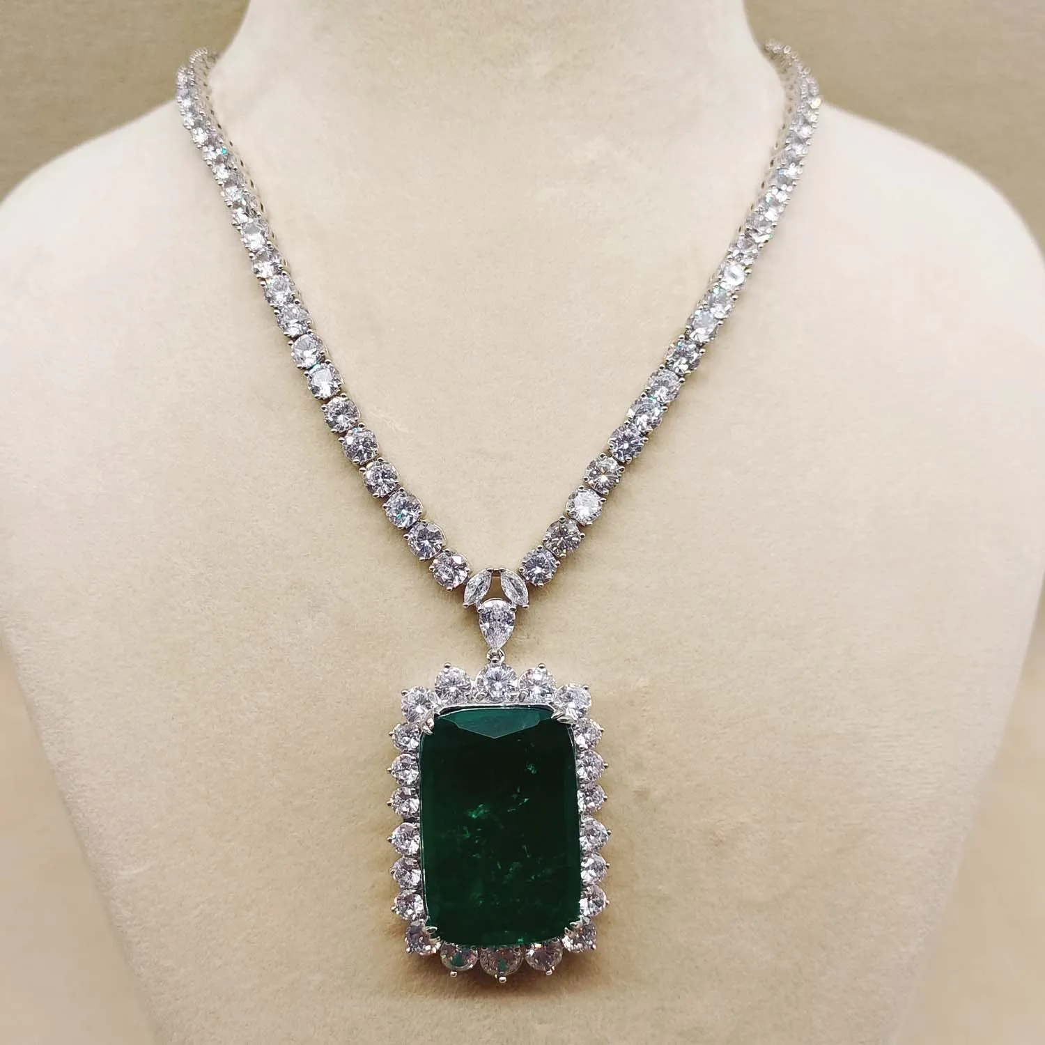 Natasha Emerald American Diamond Pendant Set With Diamond String